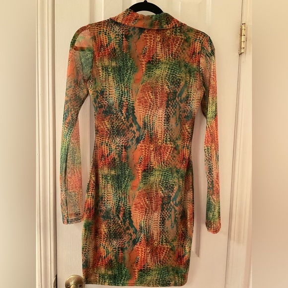 PrettyLittleThing Multicolor Patterned Dress - Picture 7 of 9